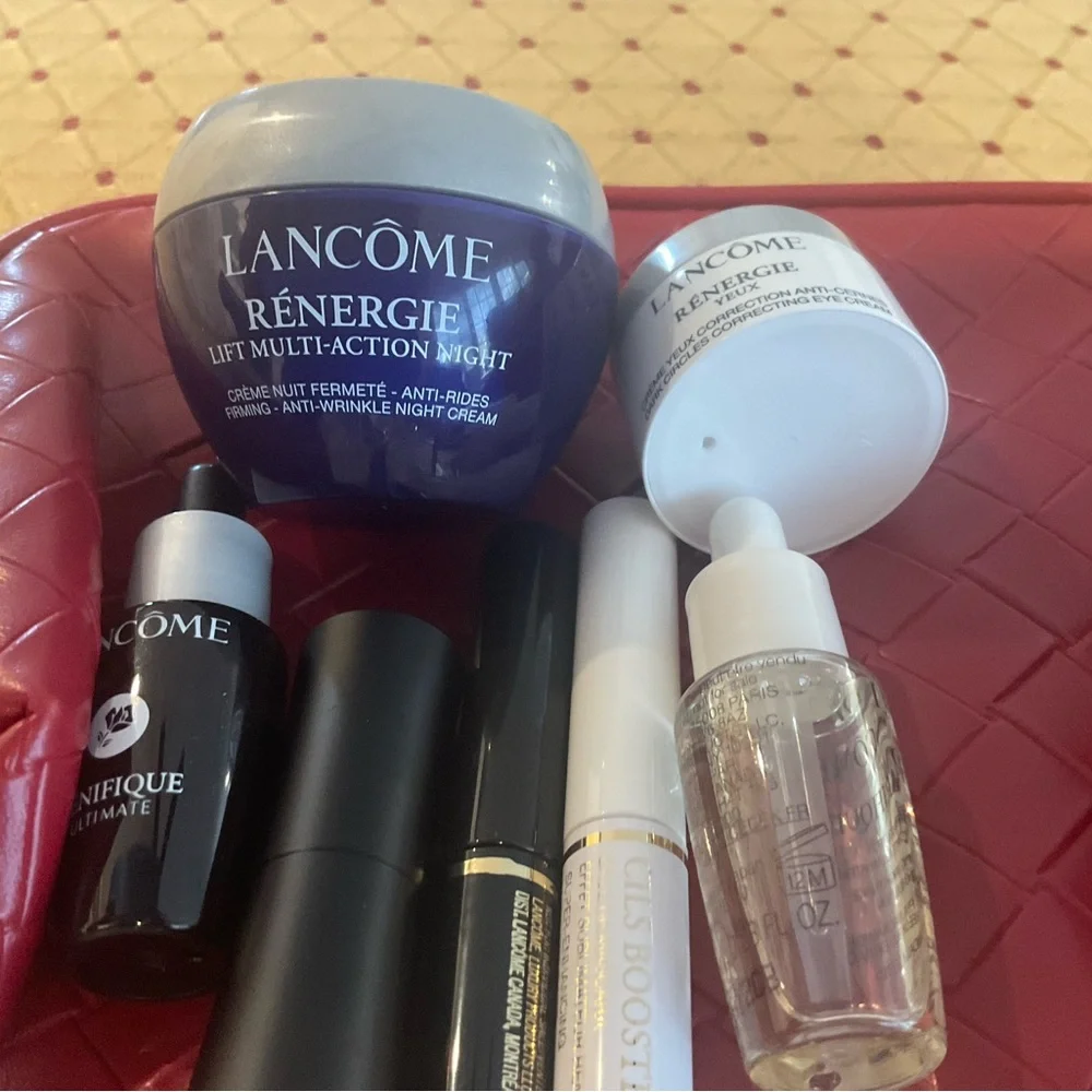 Lancôme Skincare and Makeup Set with Red Quilted Pouch New - Picture 4 of 6